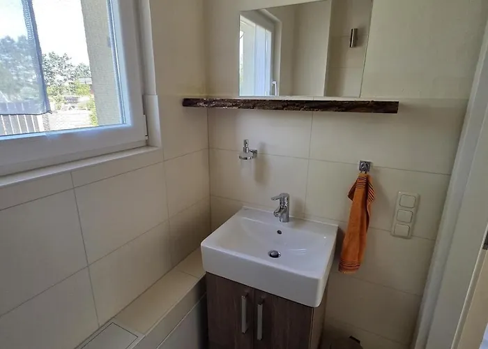 Charmantes Mit Garten & Netflix Naehe Spreewald Heinersbruck